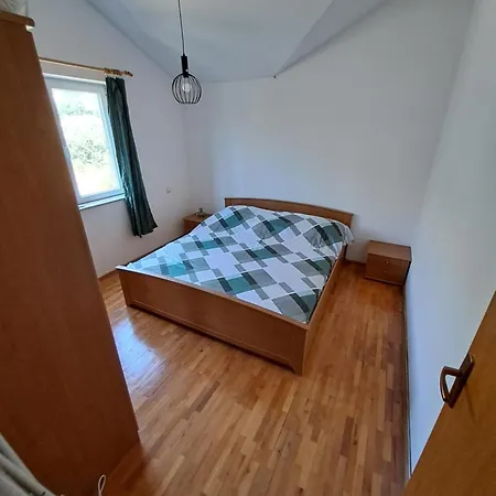 Panorama Apartment *