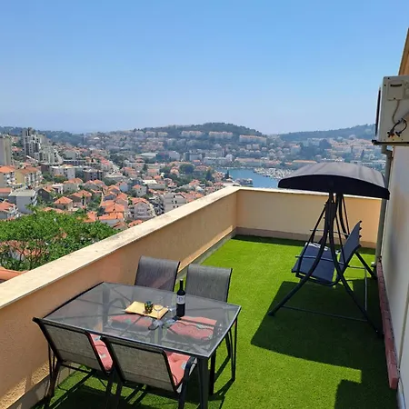 Apartment Panorama